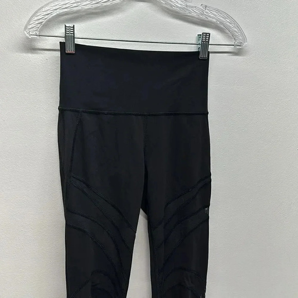Lululemon Wunder Under Hi-Rise Tight Leggings Cut Out Mesh 28" Black Size 4 - Picture 3 of 11